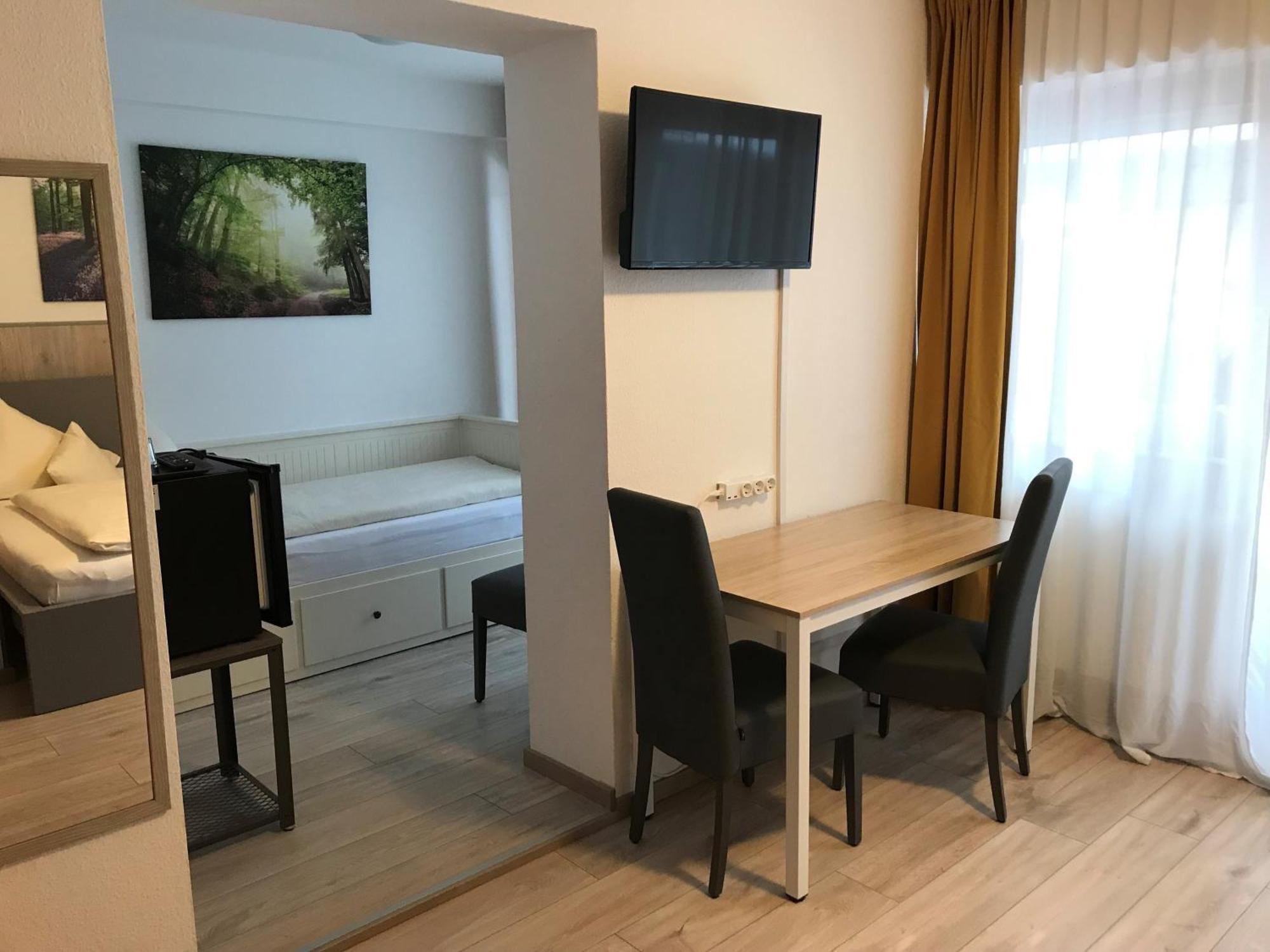 אוברהאכינג Abendruhe Hotel - Kontaktloser Check In מראה חיצוני תמונה